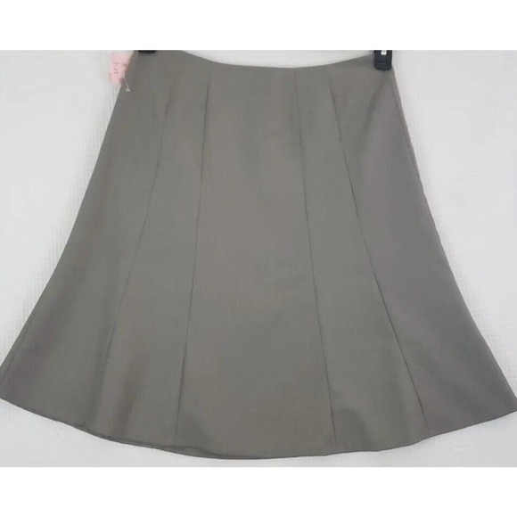 Calvin Klein~ Woman Size 10~ Gray Flare Skirt Fully Lined NWT. - Picture 8 of 8